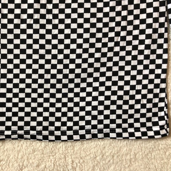 🌴3 for $20🌴 Checkerboard Long Sleeve Top - Picture 9 of 11